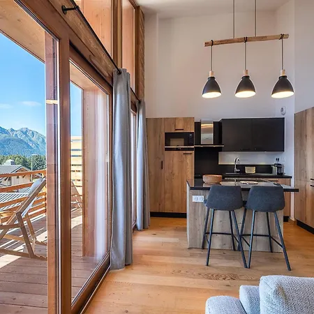 Duplex Spacieux A Pour 8 Pers. Avec Parking Inclus *